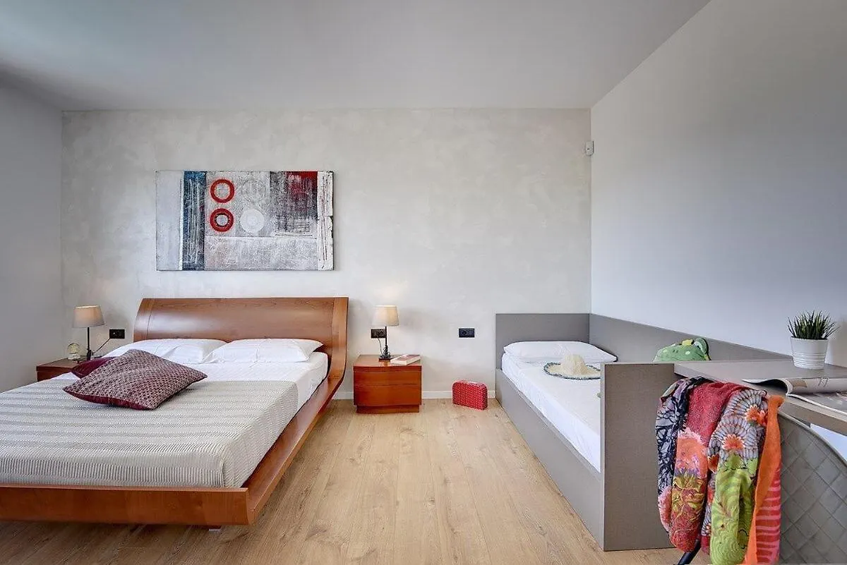 Villa Joy Pomer 0*,  Croatia