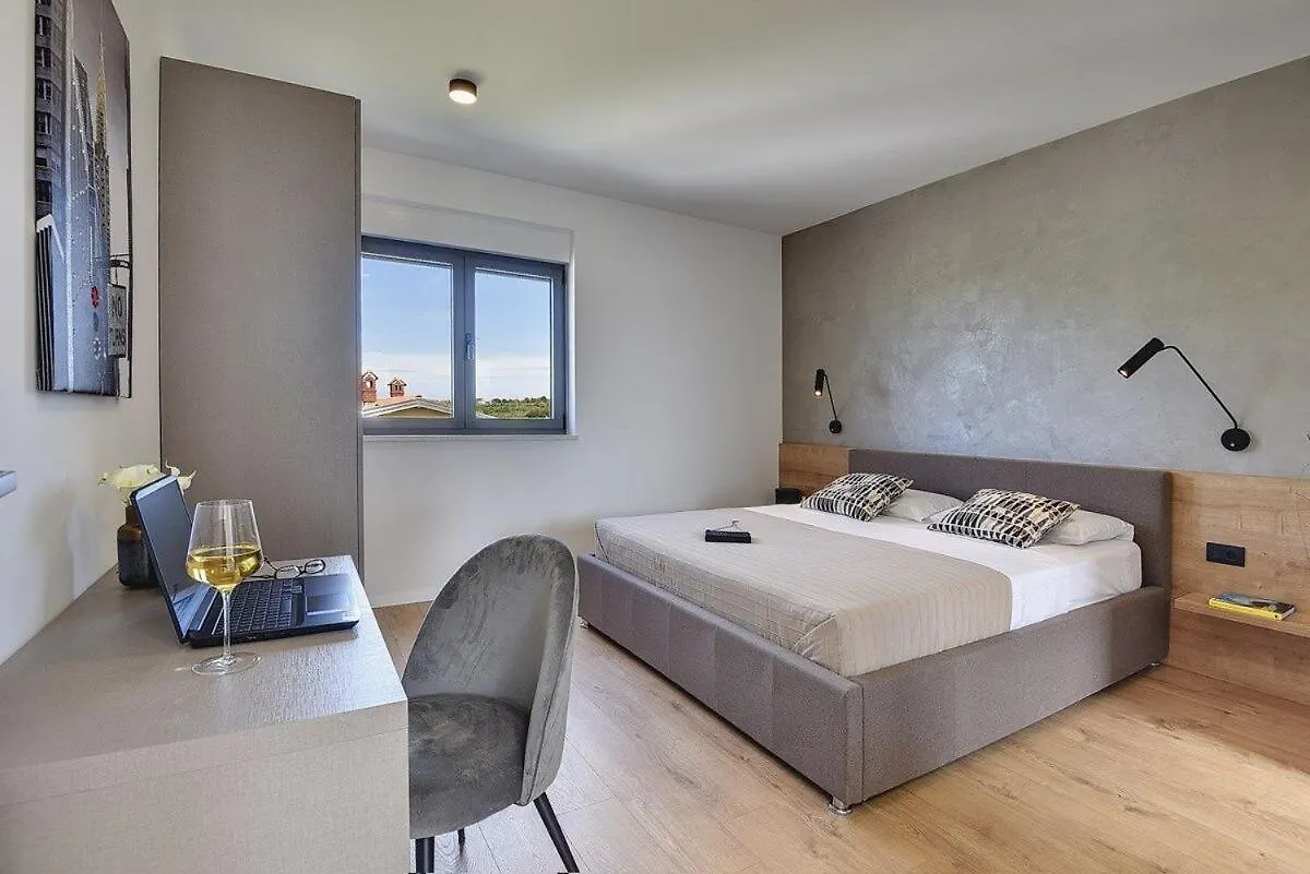 Villa Joy Pomer Holiday home
